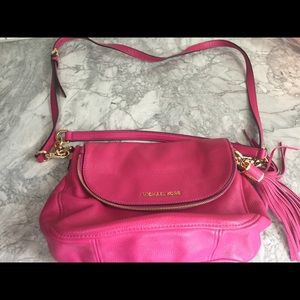 Beautiful Michael kors handbag